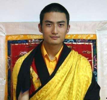 明星 活佛,跨界融合，闪耀佛光与星光