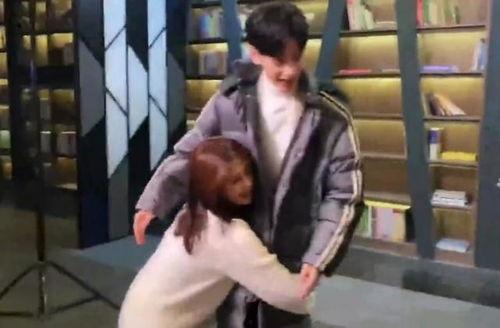 圈内人员爆料白鹿,圈内爆料揭示神秘面纱