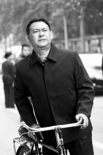 明星资料库老板,老板的传奇故事与商业帝国