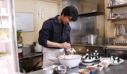 南极料理人在线观看,极地美食传奇